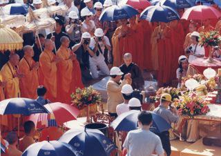 志蓮淨苑大雄殿金柱祟樹灑淨典禮 (1996年9月28日)