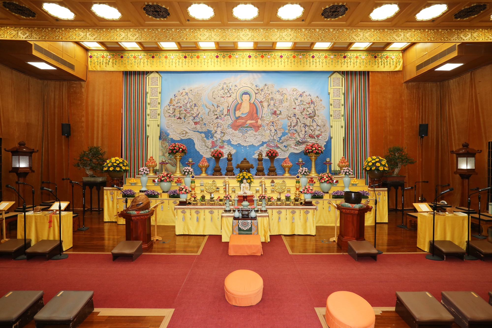 盂蘭法會莊嚴壇場
